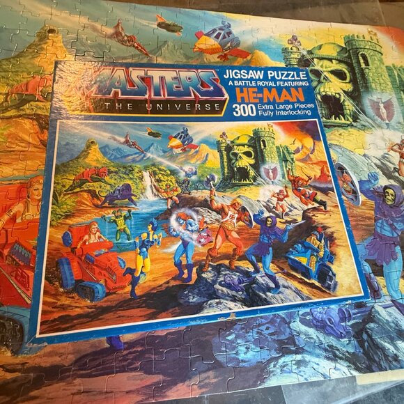 1983 COMPLETE He-Man Master's of the Universe 300 PC Puzzle w/ Box - Picture 1 of 4